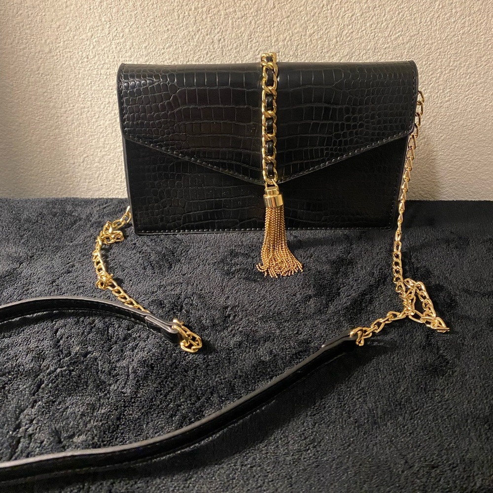 Black crossbody bag